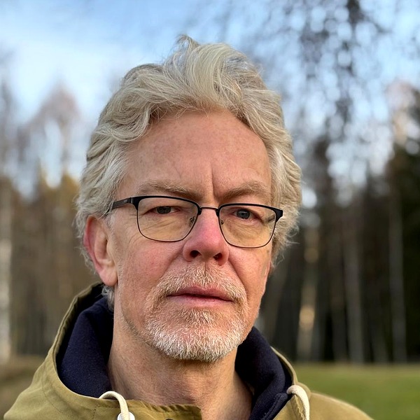 Dr. Henrik Arnell